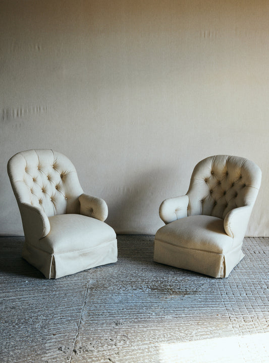 Vol. 101 Pair of Antique Button Back Chairs