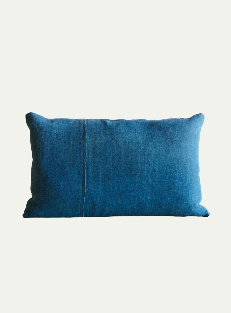 Vol. 208 HAND-DYED LINEN CUSHION I
